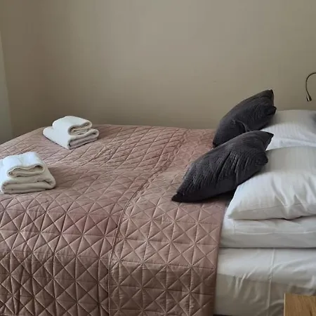 Czarna Gora 234 Sienna (Klodzko)