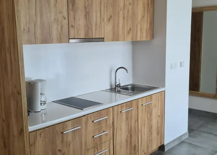 Czarna Gora 234 4* 西恩纳