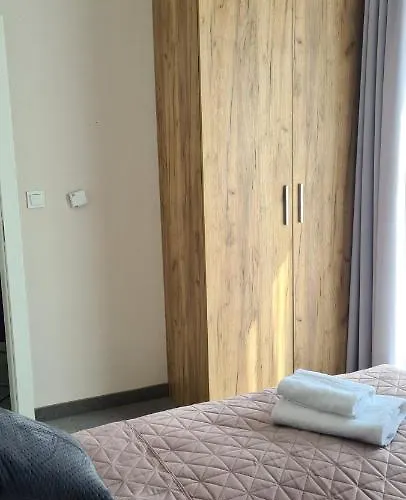 Czarna Gora 234 Apartment 4*